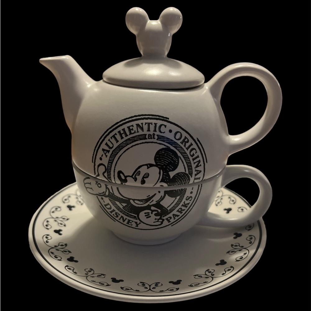 Disney Tea Set for One - Picture 2 of 2